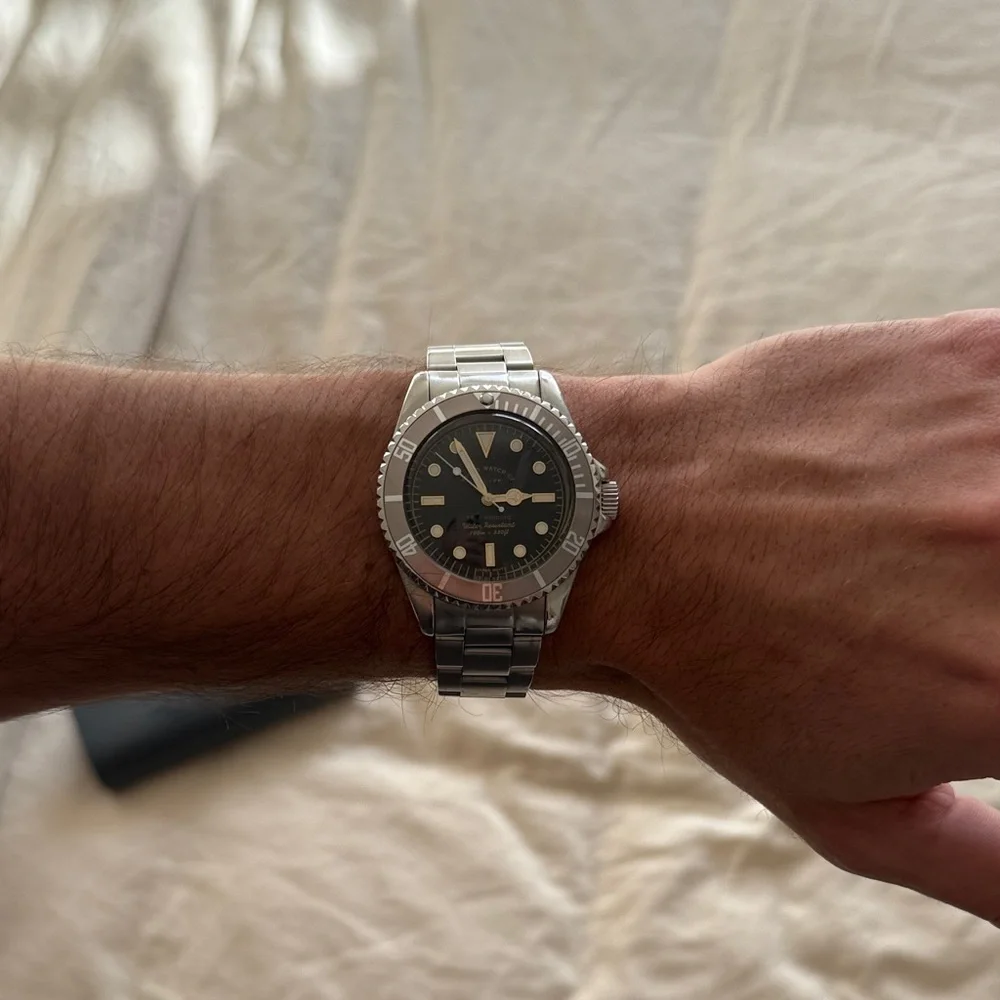 Vague Watch Co. - Men's Stainless Steel Diver Watch - Black Dial - Gray Bezel